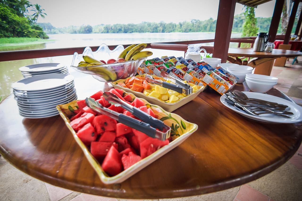 Lirio Lodge Barra de Pacuare エクステリア 写真